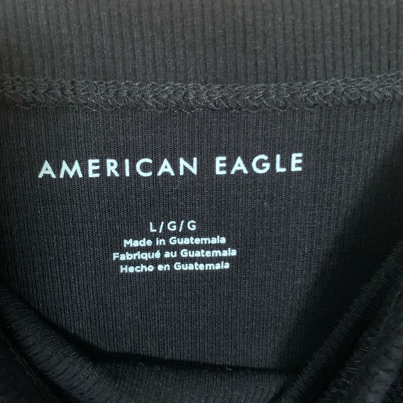 AE cropped tank - Picture 2 of 3